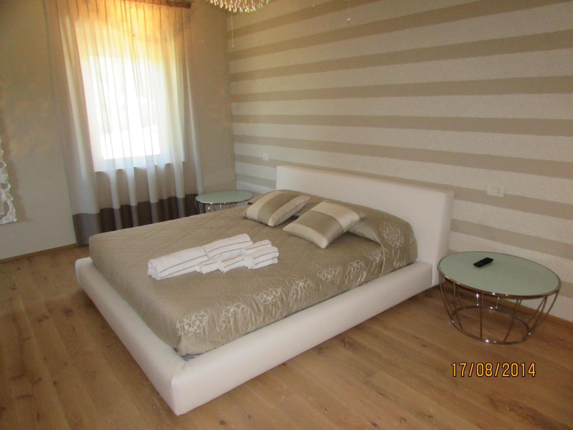 Amico Country House Serra San Quirico Room photo