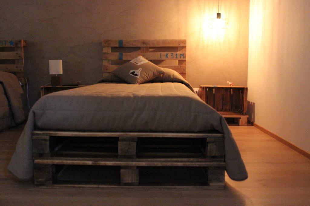 Amico Country House Serra San Quirico Room photo