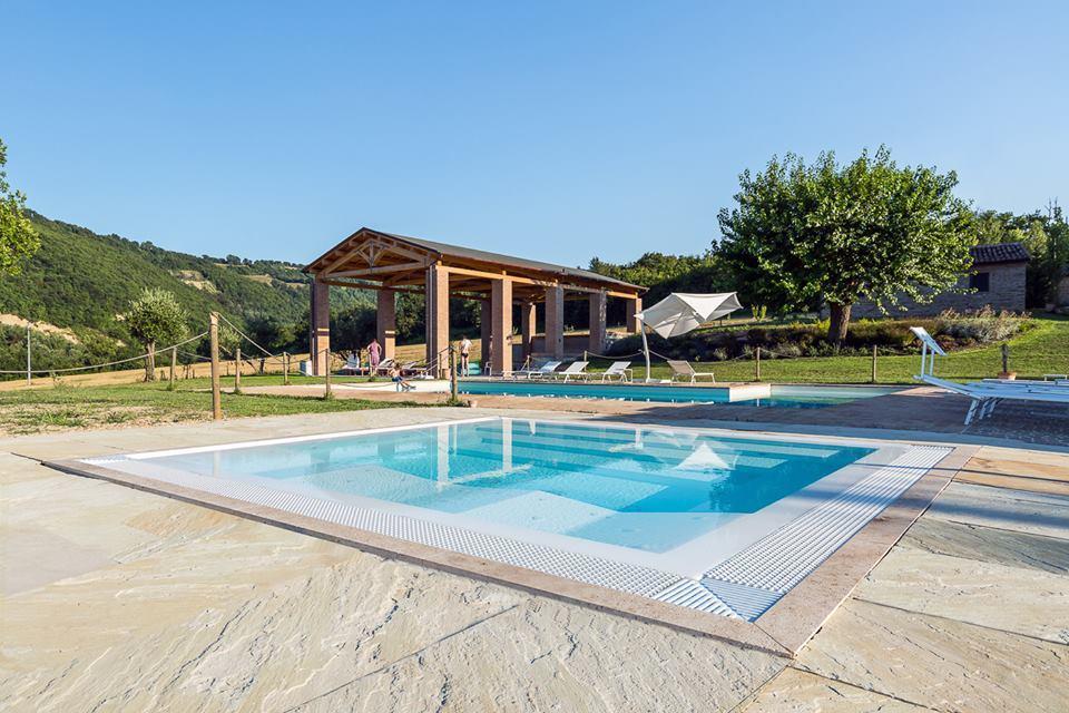 Amico Country House Serra San Quirico Exterior photo